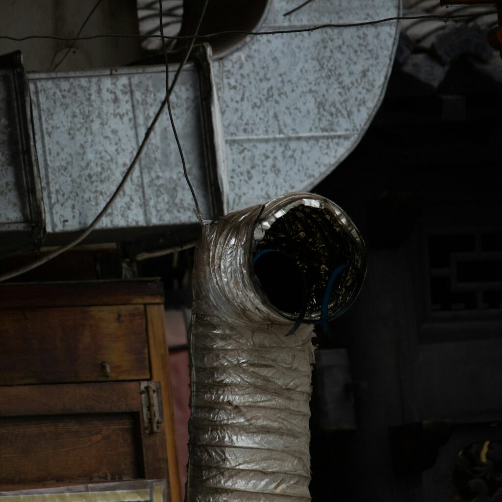 Air conditioning vent and ductwork detail